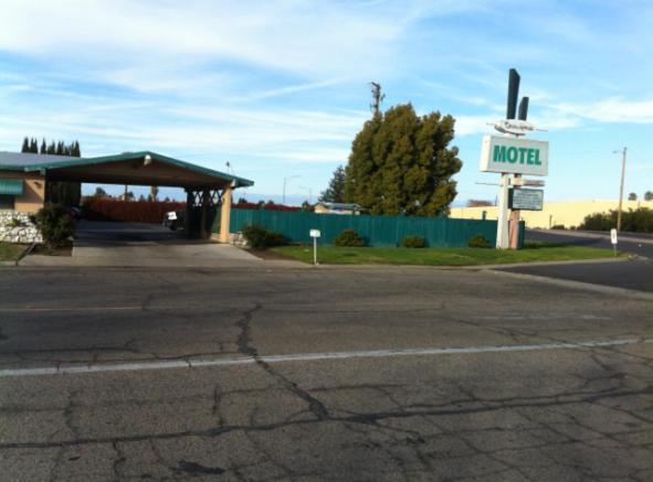 Townhouse Motel Sanger Exterior photo